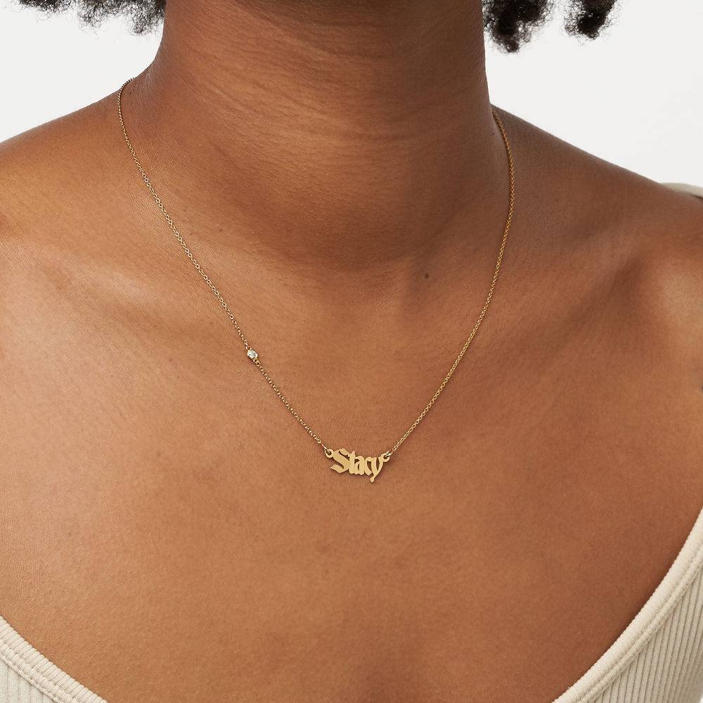 Wednesday Textured Gothic Name Necklace with Diamond in 18K Gold Plating