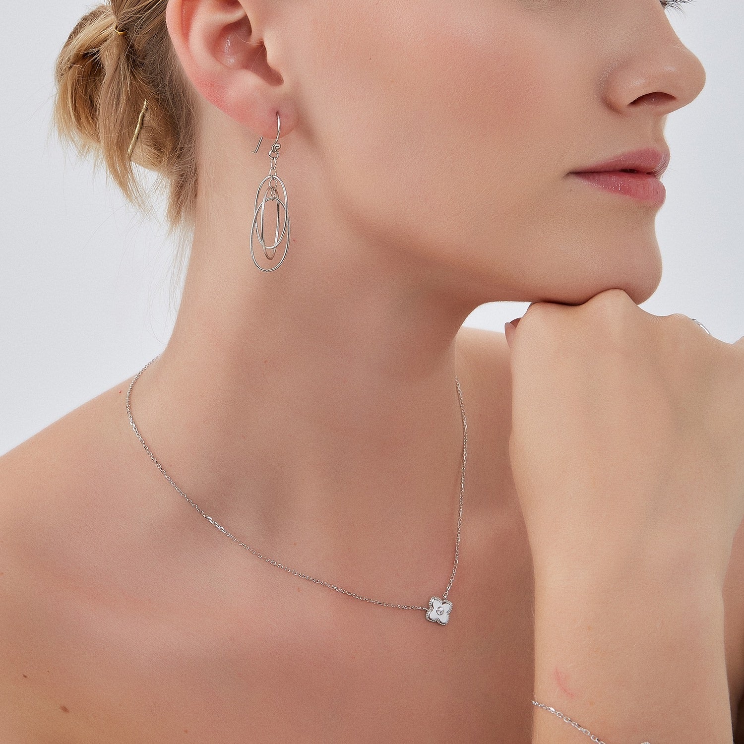 White Enamel Four Leaf Clover Necklace With Gemstone In Sterling Silver - Silver