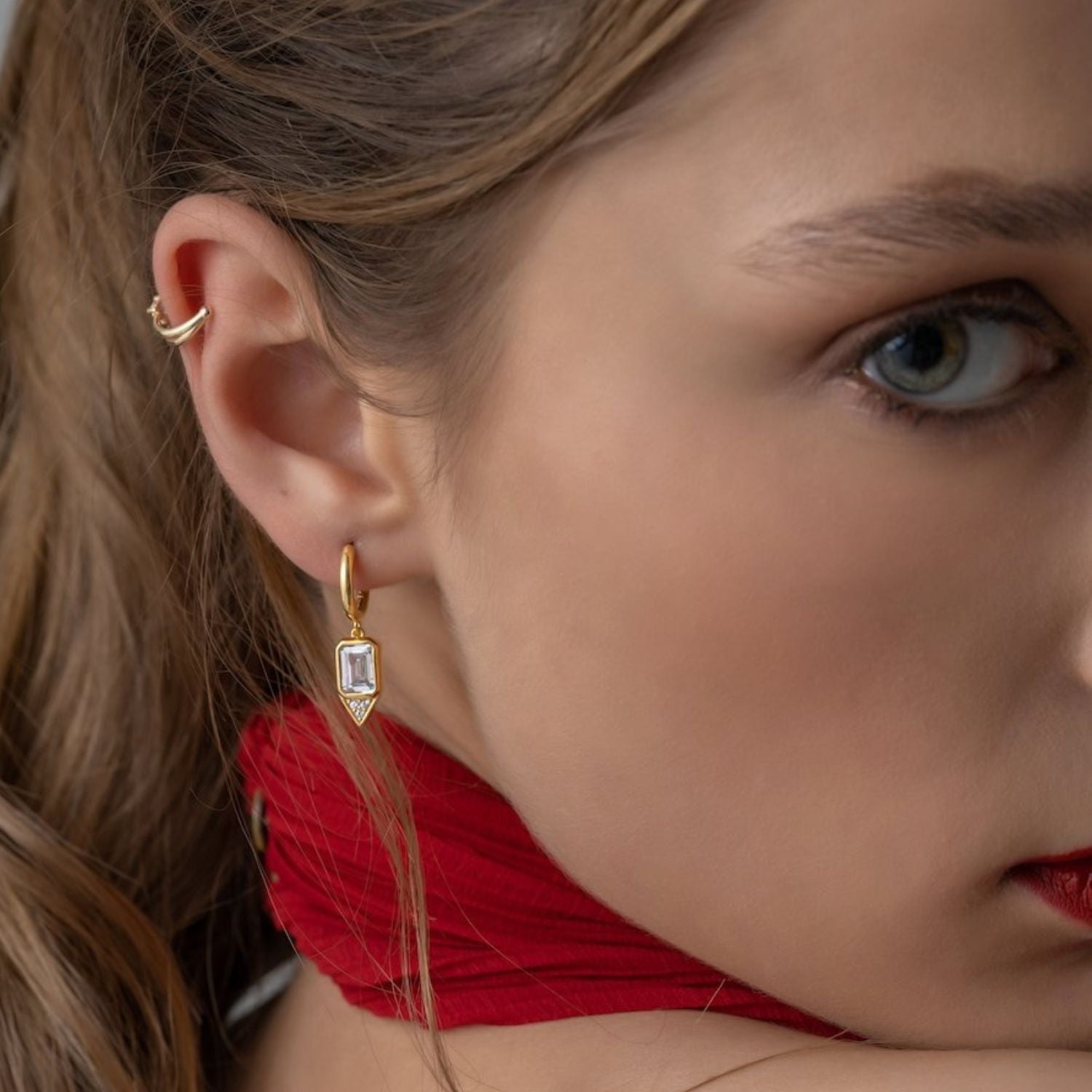 White Stone Huggie Earring Gold