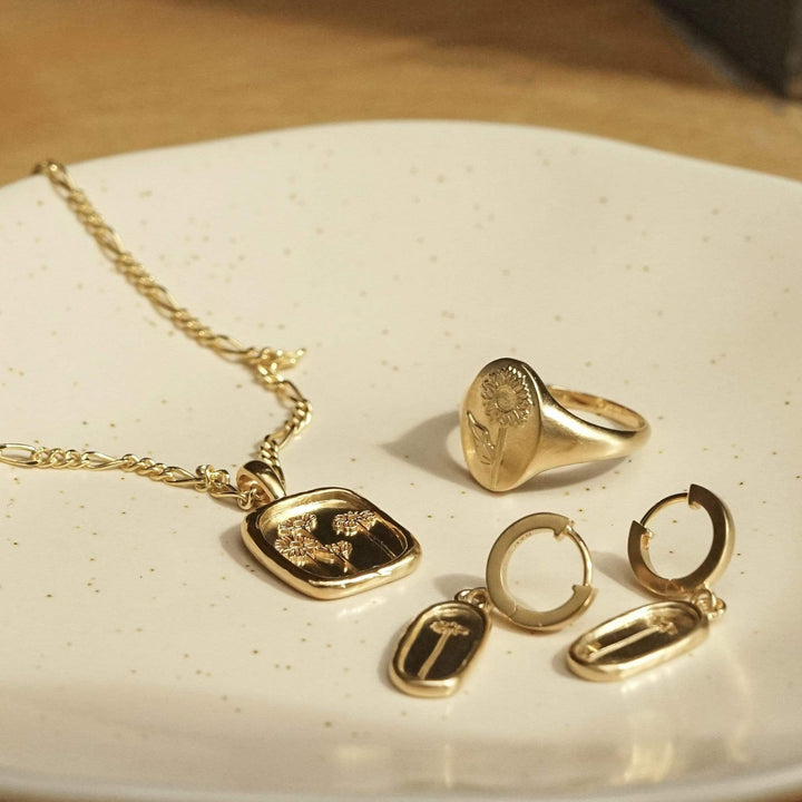 wild-daisies-flower-necklace-18ct-gold-plated-sterling-silver-daisy-london