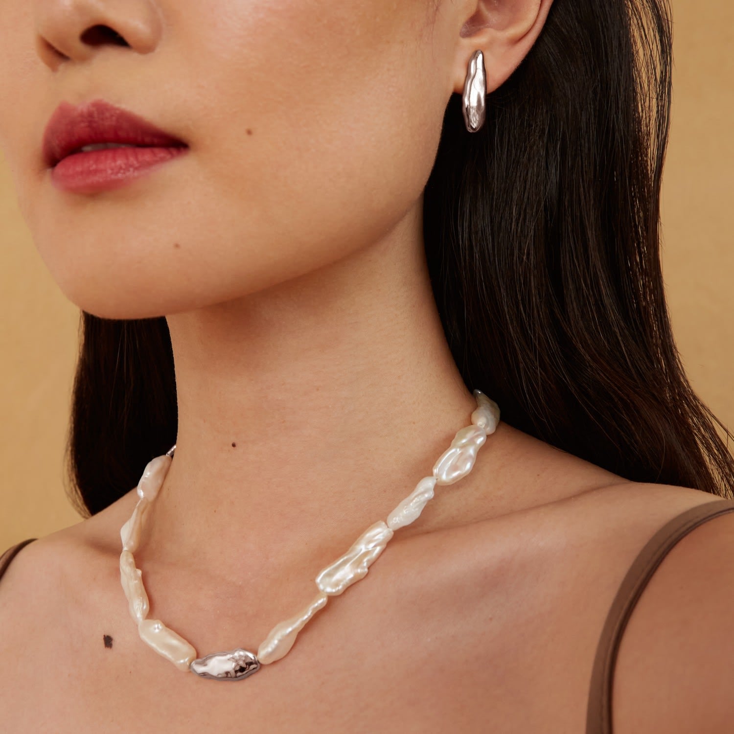 Elle Pearl Collar Silver