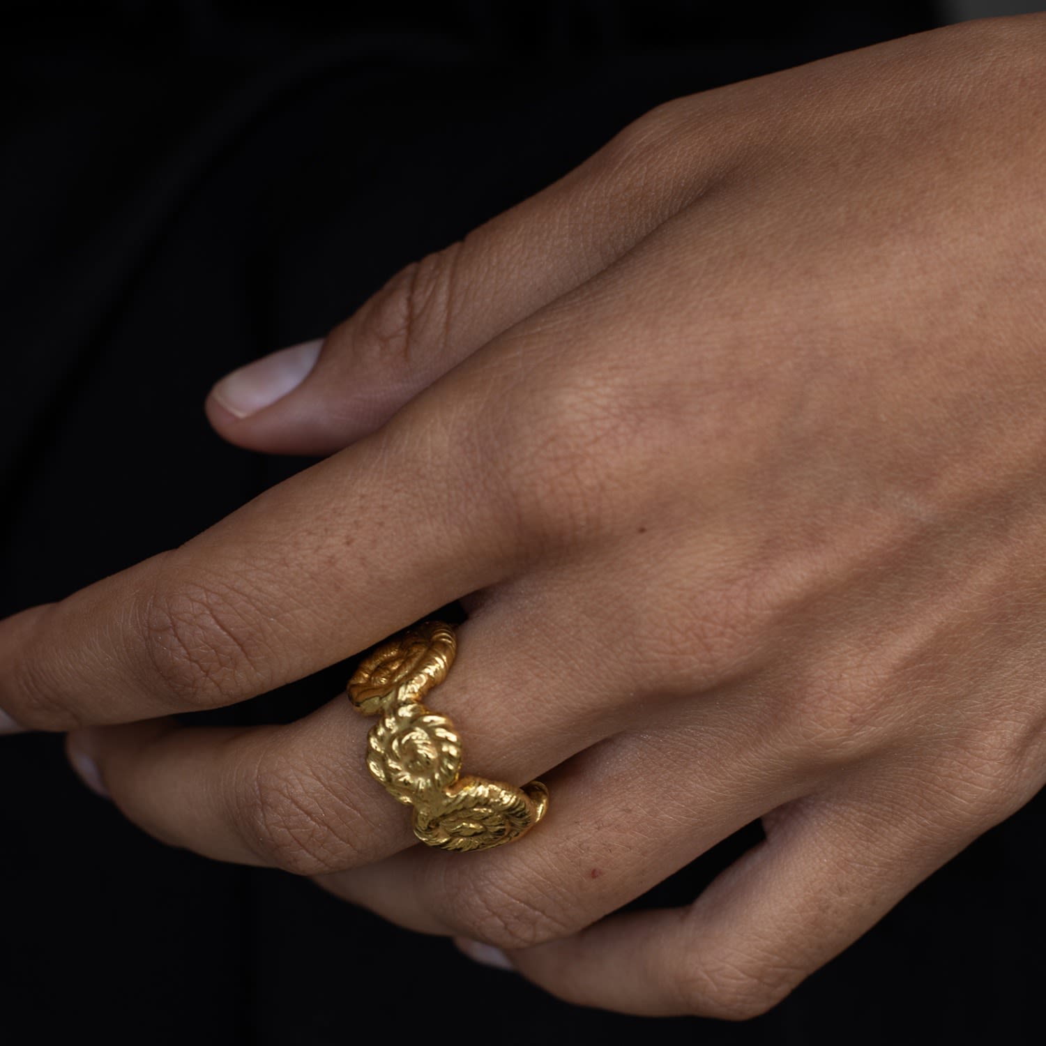 Nautilus Chunky Ring Gold