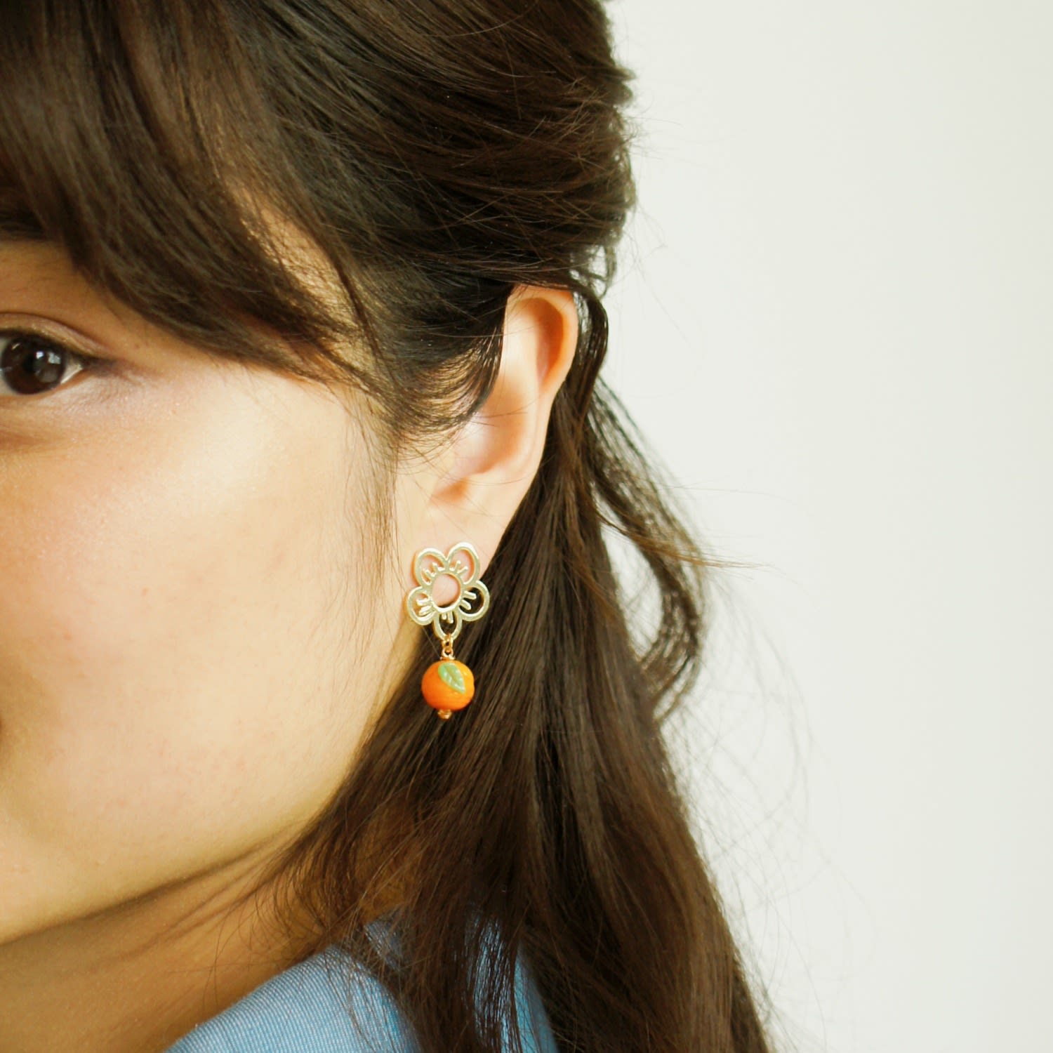 Cutie Pie Lampwork Glass Tangerine Drop Earrings With Flower Studs