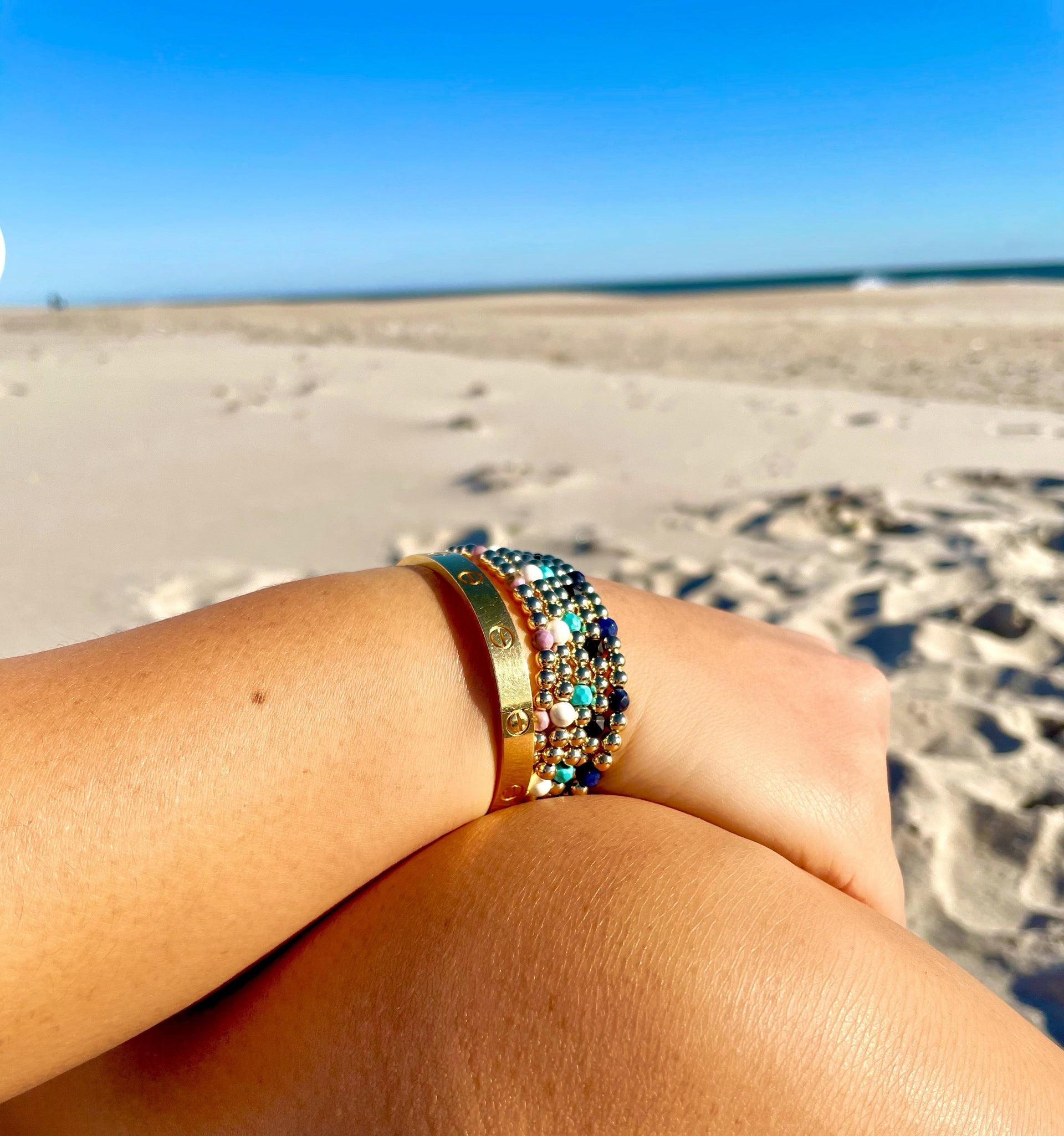 Turquoise Magnesite Gemstone Bubble Beaded Bracelet