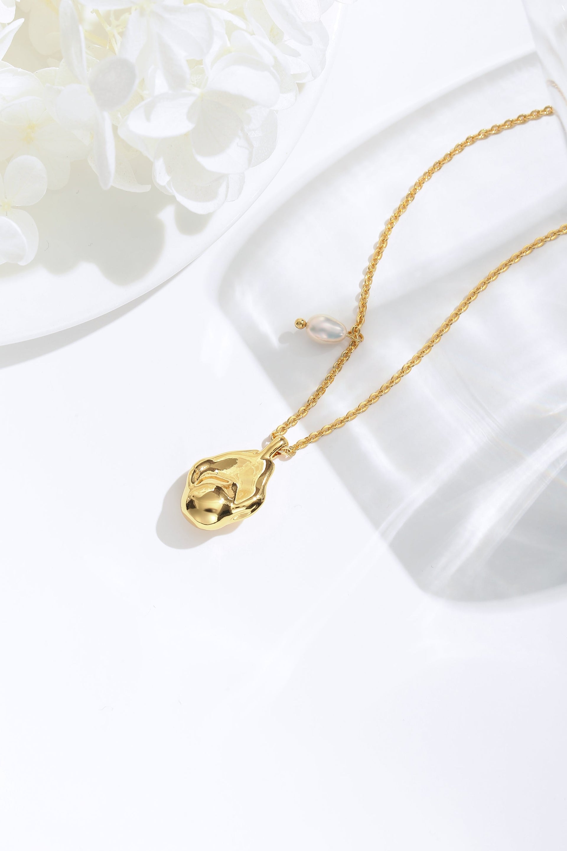 Gold Baroque Pendant & Pearl Necklace