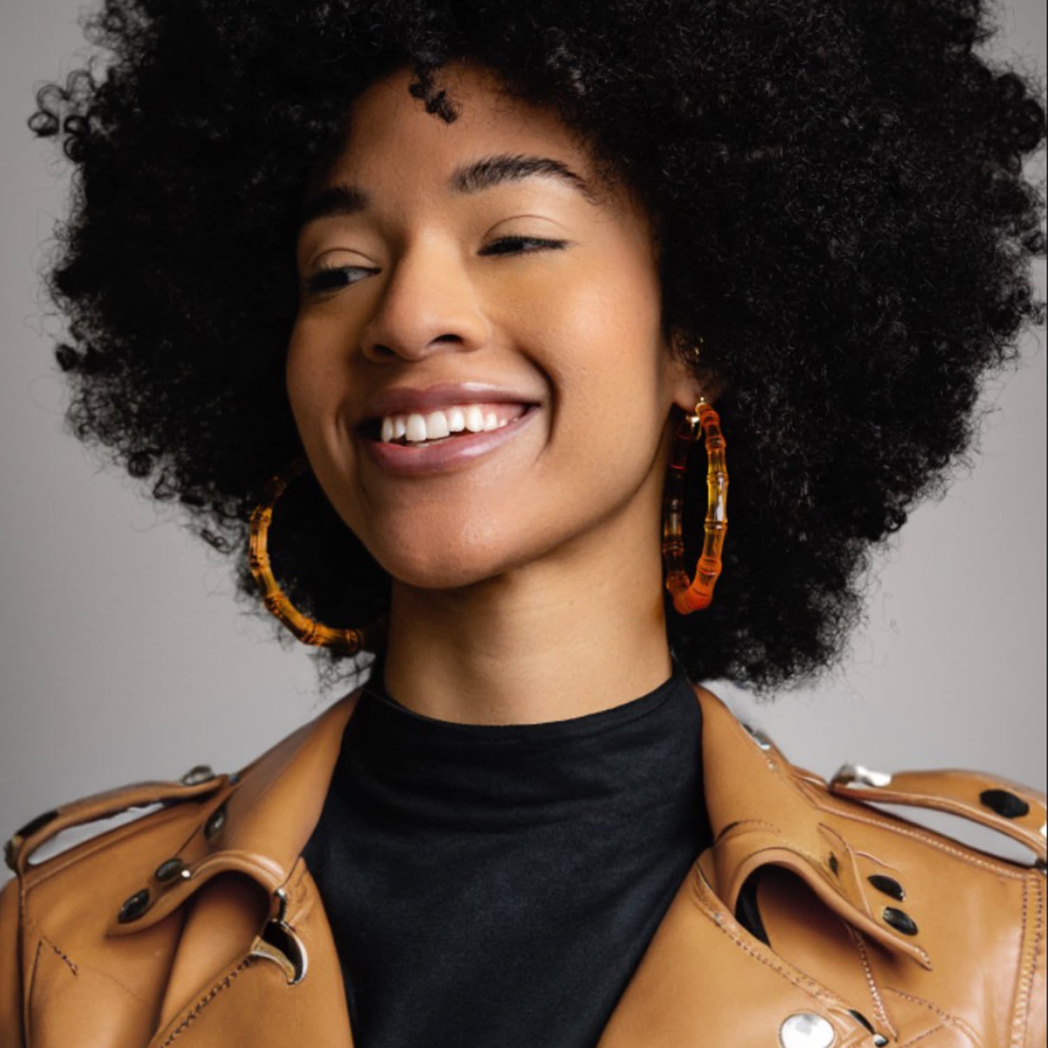 Xl Bamboo Hoop Earrings In Honey