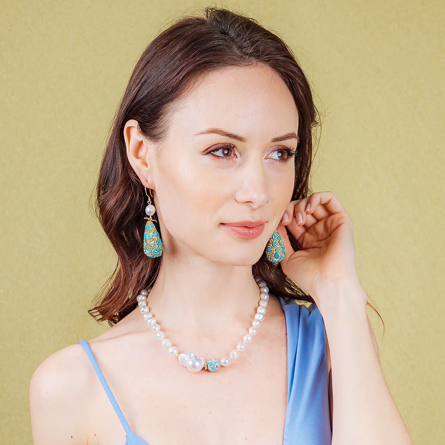 Freshwater Pearls With Baroque Pearls & Turquoise Short Necklace