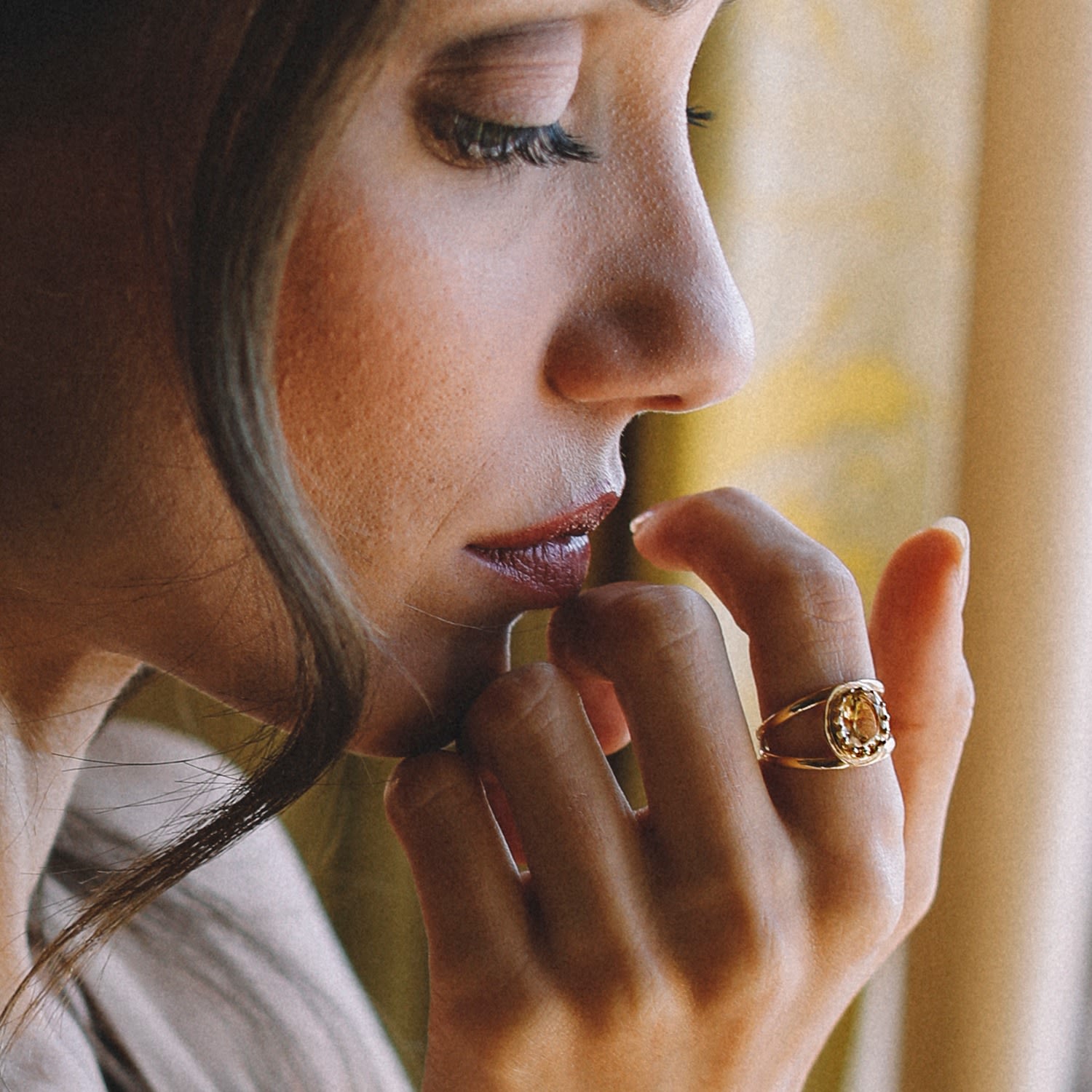 Luccichio Citrine Stacking Ring