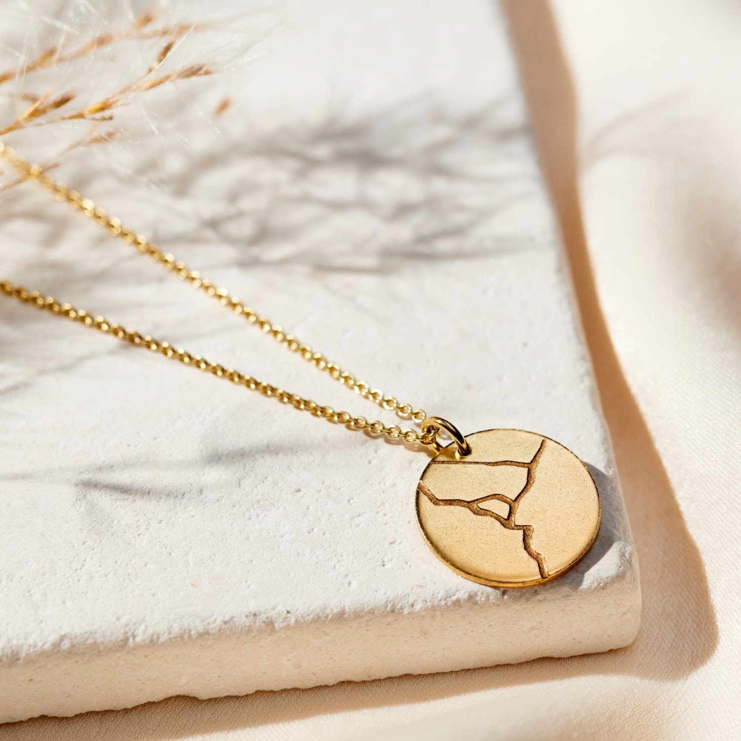 Yellow Gold Plated Kintsugi Disc Necklace
