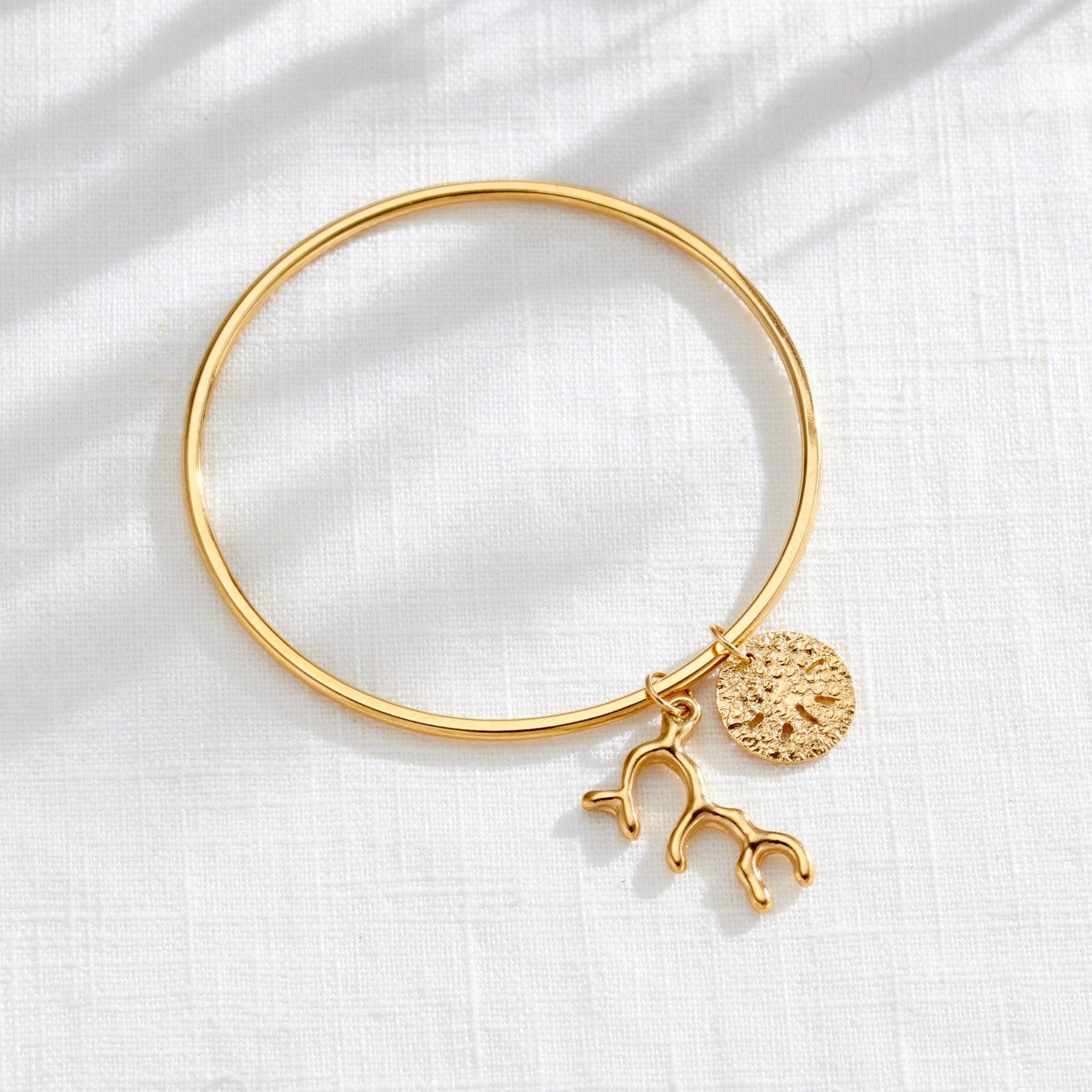 Yellow Gold Seashell Charm Bangle