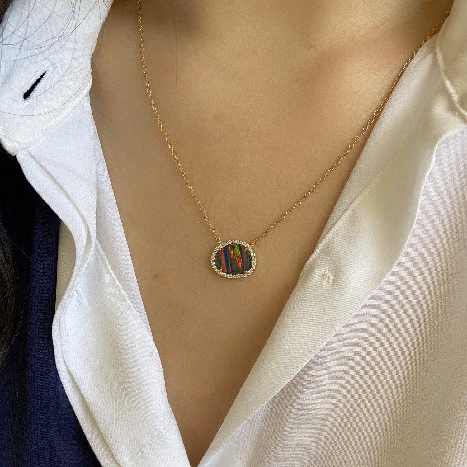 Kokoto Necklace - Black Opal With Stripes