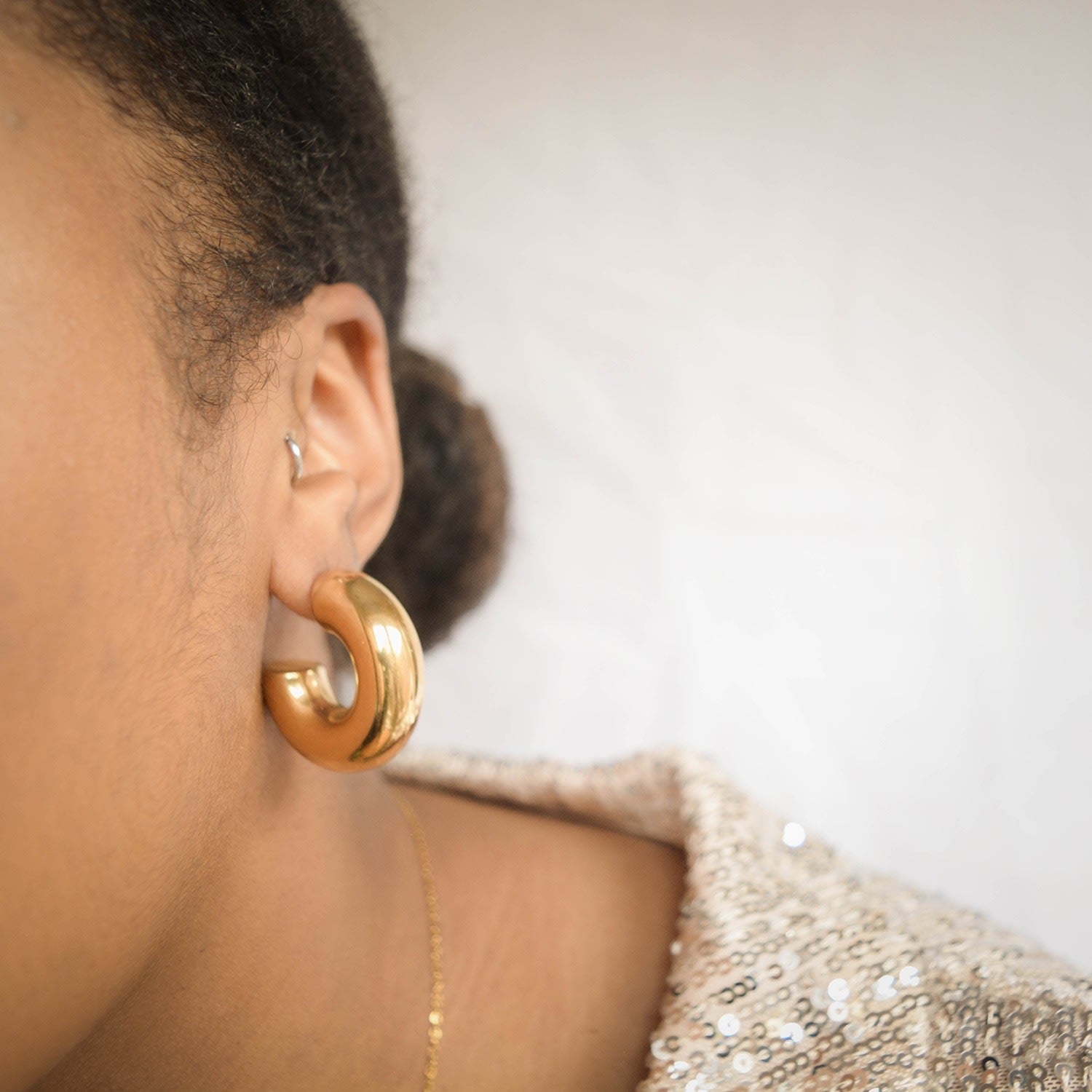 Sarah Gold Thick Hoop Earrings