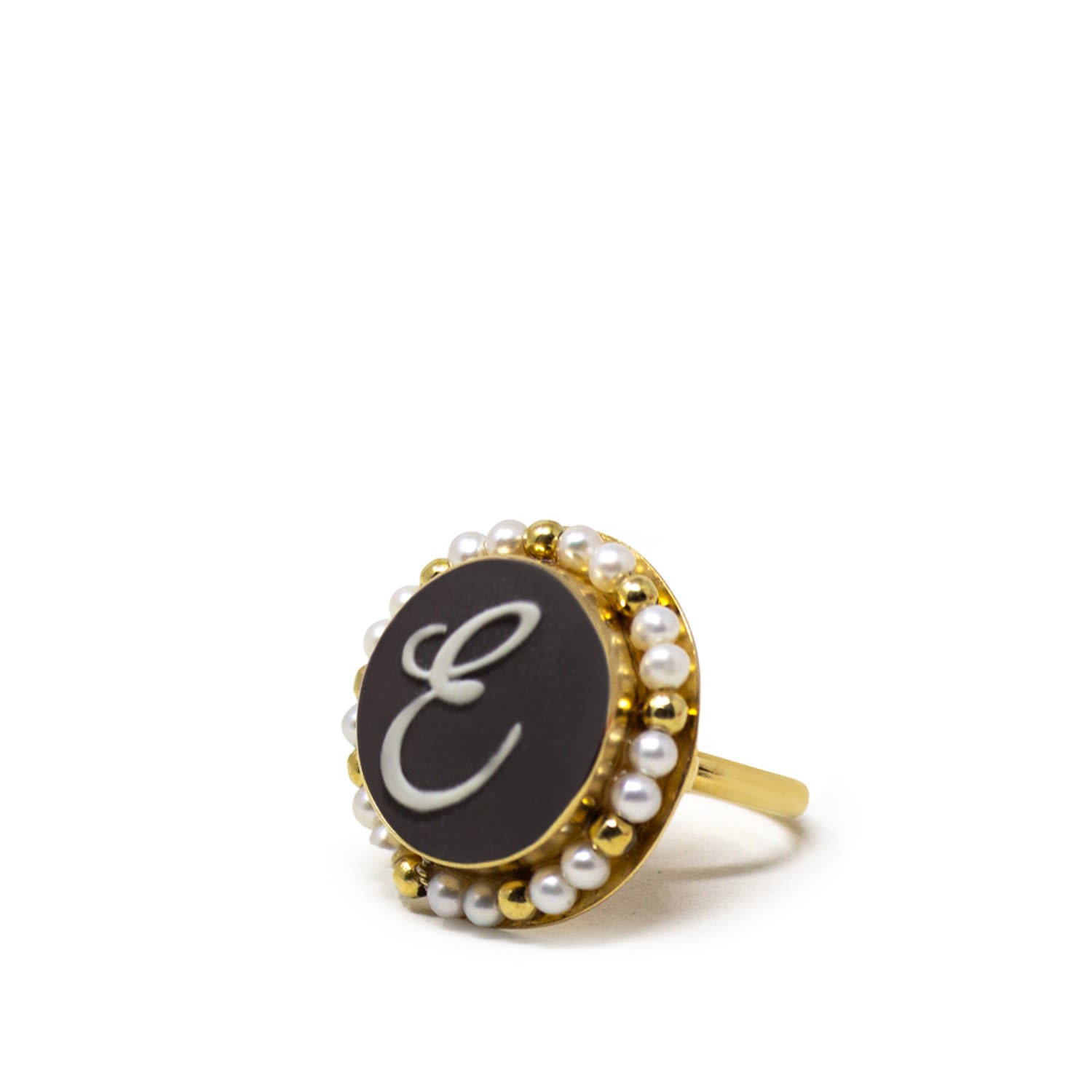 Black Initial E Cameo Ring With Pearls