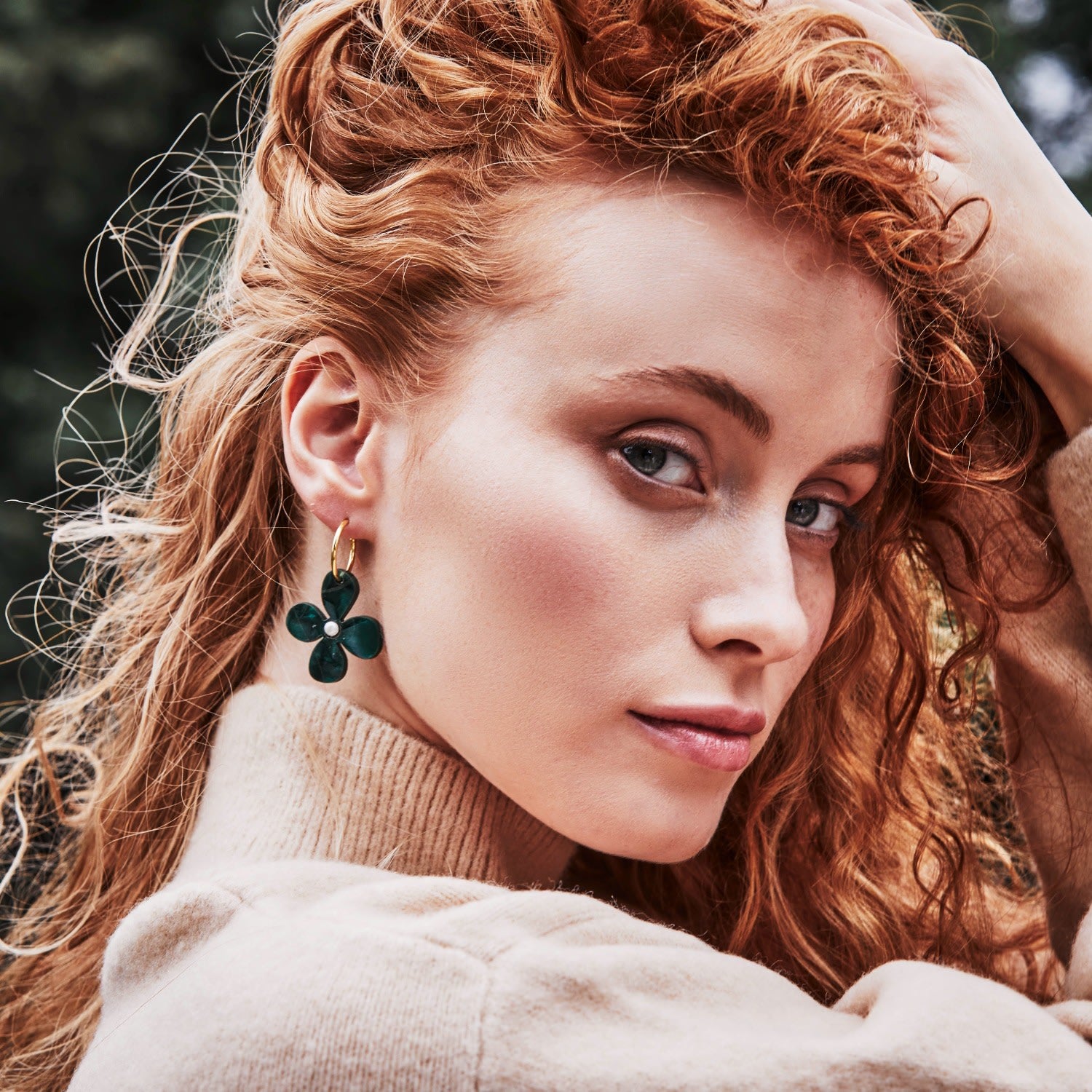 Daisy Hoop Earrings - Emerald